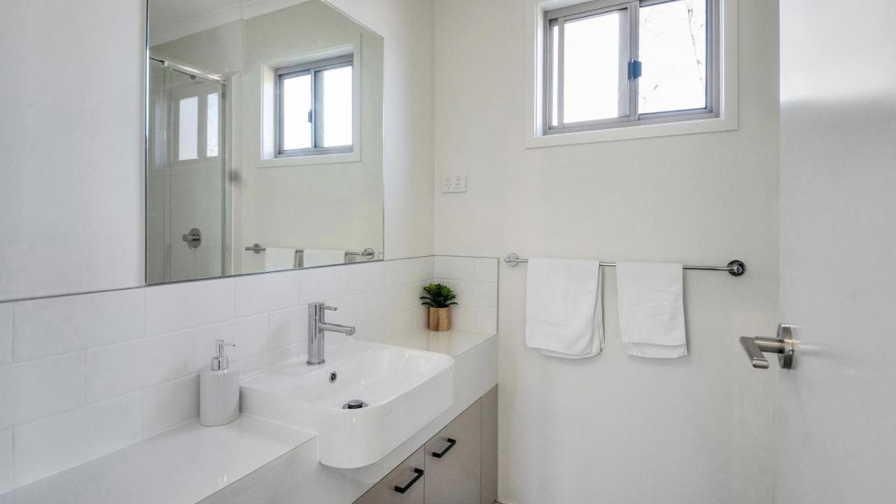 Corryong Colac Colac Caravan Park מראה חיצוני תמונה