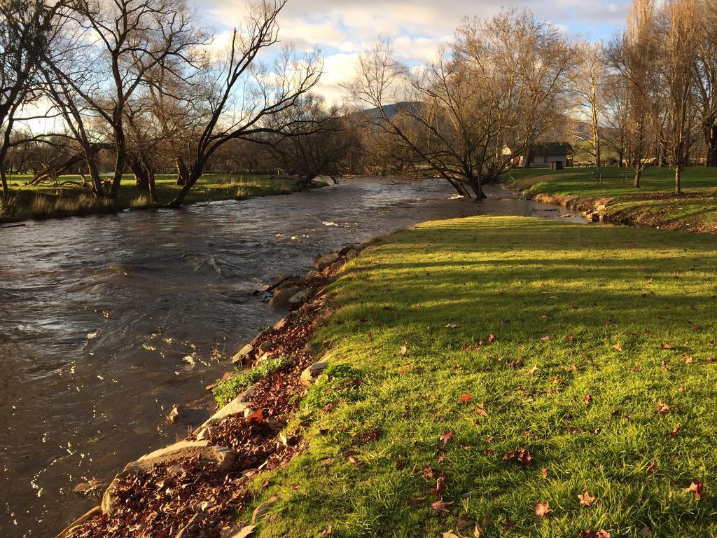 Corryong Colac Colac Caravan Park מראה חיצוני תמונה